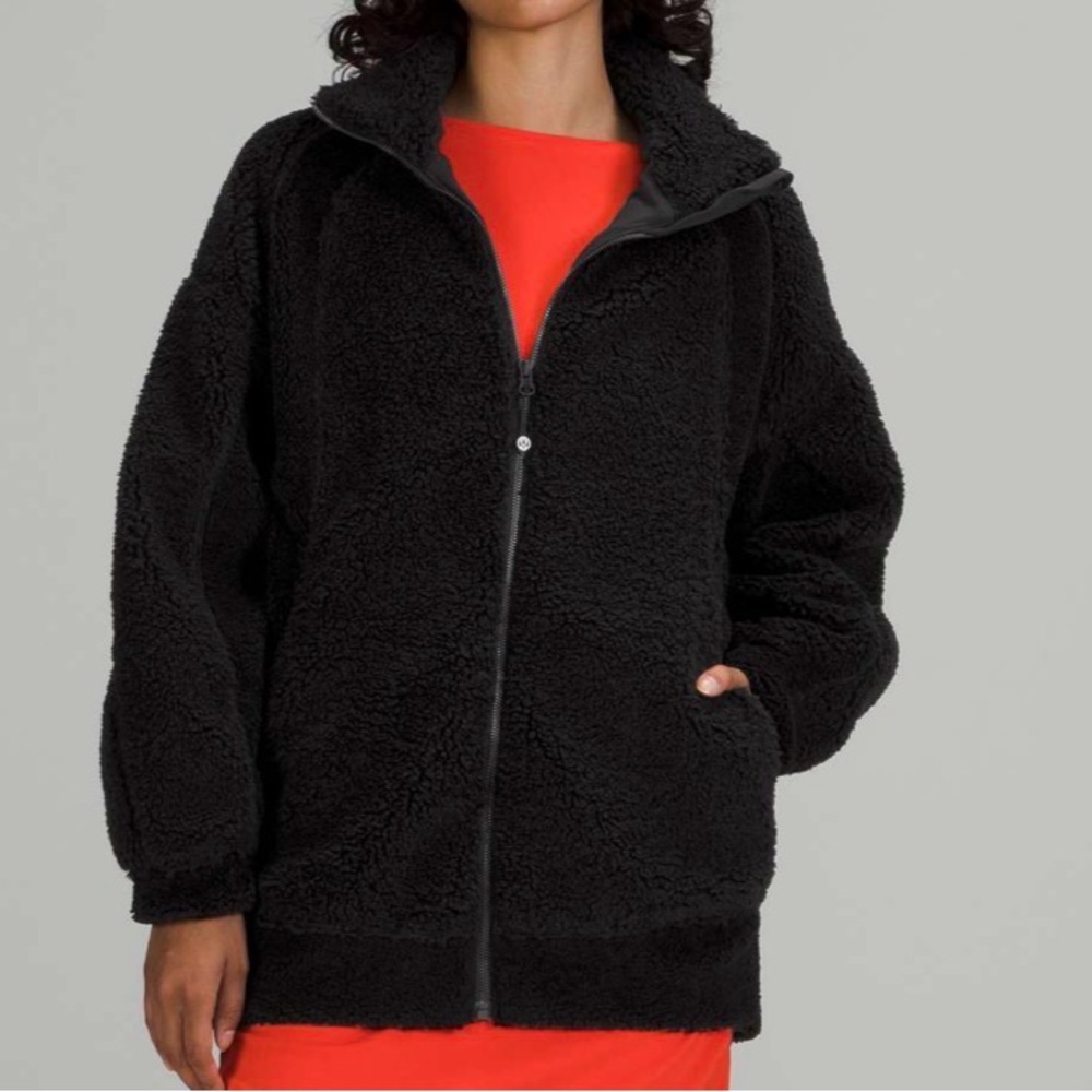 🎉Lululemon Long Textured Black Fleece Jacket!